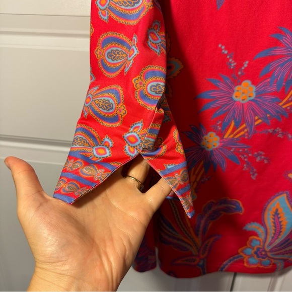 Gretchen Scott size small scuba material 3/4 length sleeve floral pink blouse - Picture 2 of 5